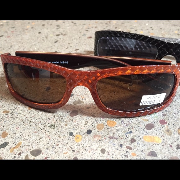 Choose 1 "Quilted" Sunglasses Melissa Eyewear - Picture 9 of 16